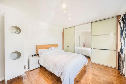 4 bedroom terraced house for sale, Chartfield Avenue, London SW15