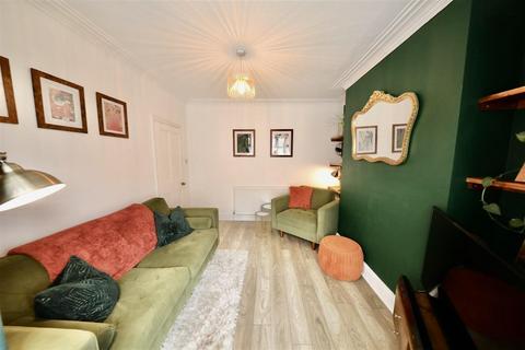 undefined, Goddard Avenue, Hull