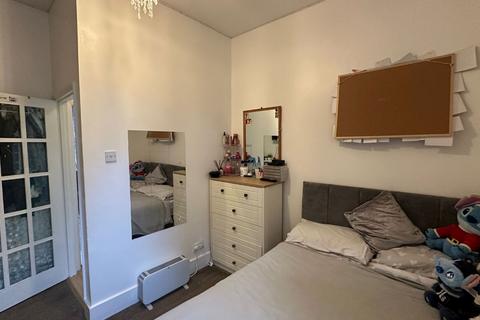undefined, 81A Honley Road, Catford, London, SE6 2HY
