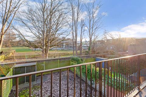 5 bedroom terraced house for sale, Emerald Square, London, SW15