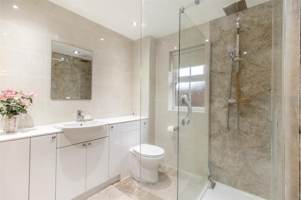8682145-interior01.jpg