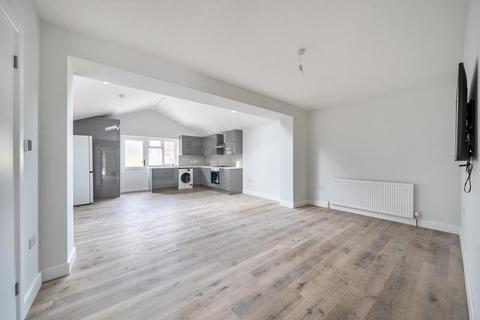 undefined, More Avenue,  Aylesbury,  HP21