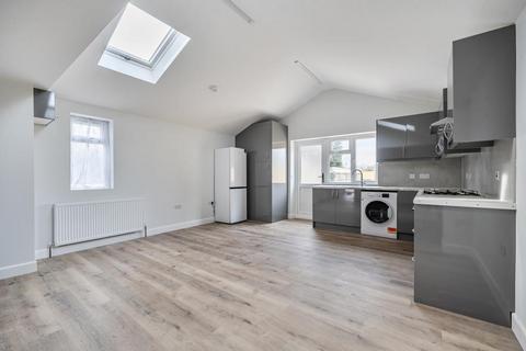 undefined, More Avenue,  Aylesbury,  HP21
