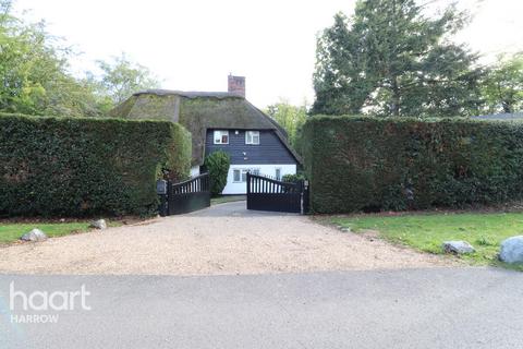 5 bedroom bungalow for sale, South View Road, PINNER