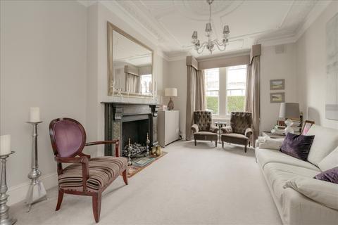 4 bedroom house for sale, Stanlake Road, Shepherd's Bush W12