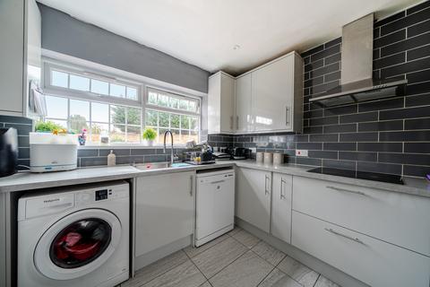 undefined, Park Avenue, Wraysbury, TW19