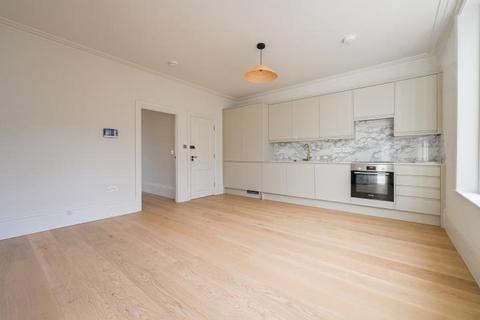 1 bedroom flat for sale, Crouch Hill, London, N8