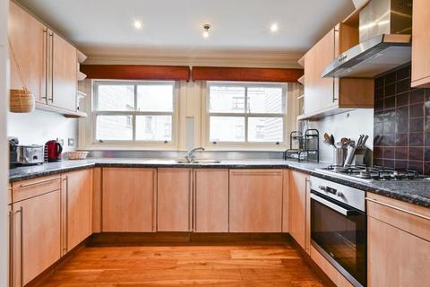 3 bedroom flat for sale, York Place Mansions, 117 Baker Street, London, W1U
