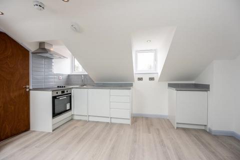 1 bedroom flat for sale, Croydon Road, London, SE20