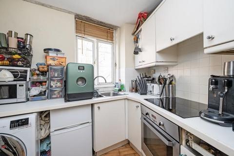 undefined, Rosebery Court, London, EC1R