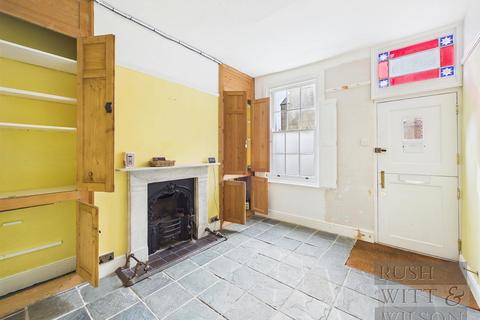 3 bedroom terraced house for sale, Castle Hill Road, Hastings