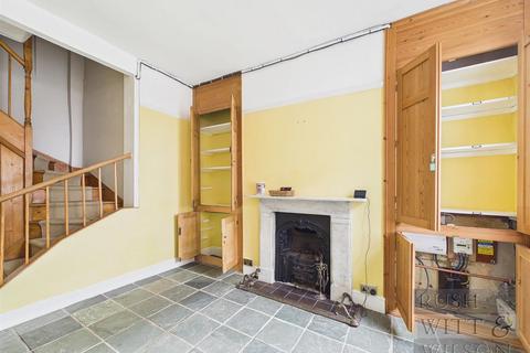 3 bedroom terraced house for sale, Castle Hill Road, Hastings