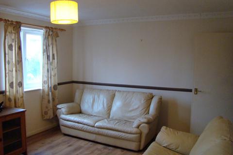 1 bedroom apartment to rent, Turnstone Close, Plaistow, E13