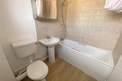 undefined, Chantry Court, Herts AL10