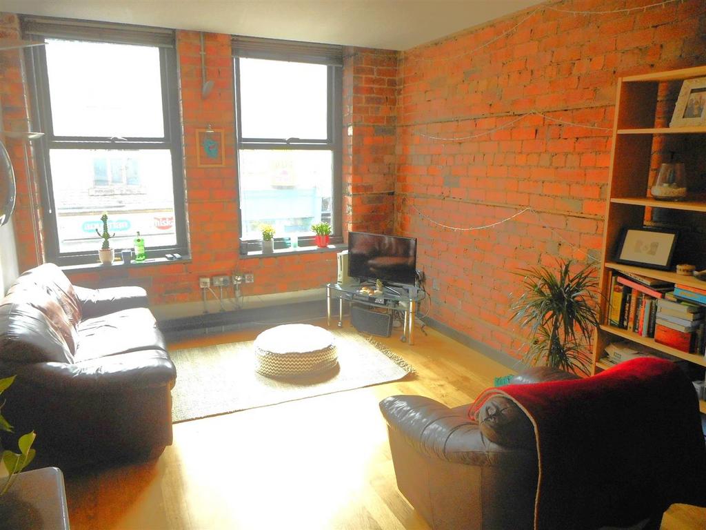 Lounge dining room
