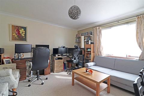 undefined, Ladbroke Road, Redhill