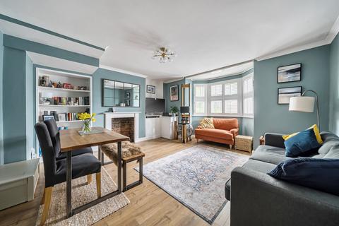 2 bedroom flat for sale, Waverley Road, City Of Portsmouth PO5