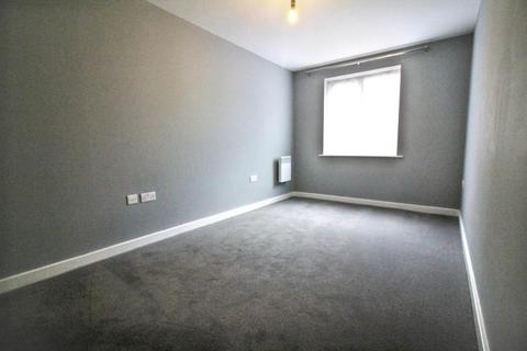 2 bedroom flat to rent, Close to town centre, Aylesbury