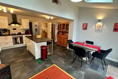 3 bedroom semi-detached house for sale, Springfield Road, Withington