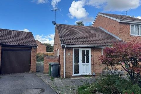2 bedroom bungalow to rent, Werrington, Peterborough