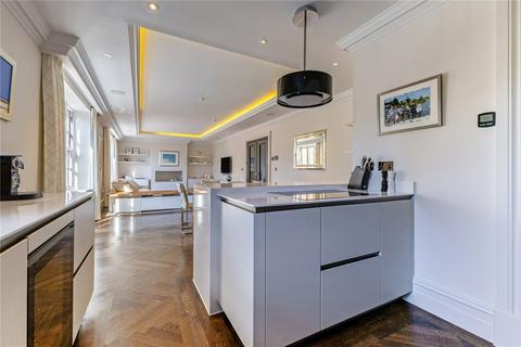 undefined, Oxshott Lodge, Leatherhead Road, Oxshott, Surrey, KT22