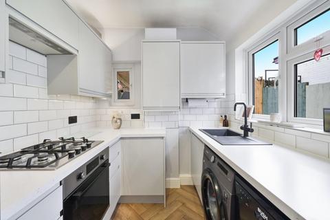 undefined, Ashurst Road, Tadworth KT20
