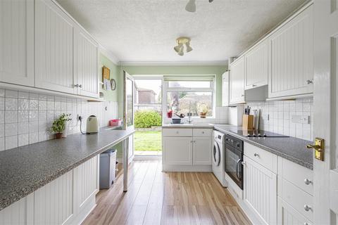 3 bedroom detached bungalow for sale, Kingsmead Way, Seaford