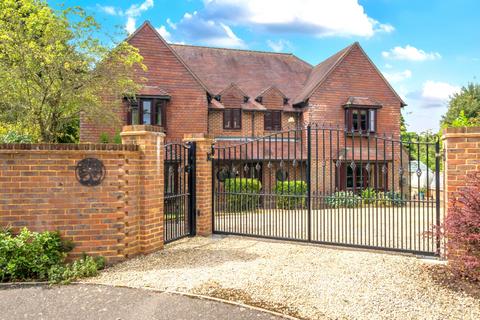 5 bedroom house for sale, The Green, Dial Post, RH13