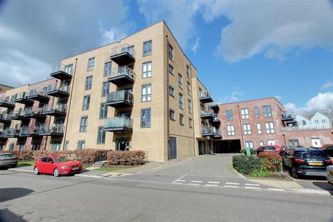 1 bedroom flat for sale, Frogmore Road, Hemel Hempstead