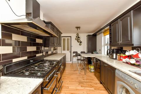 4 bedroom terraced house for sale, Rock Avenue, Gillingham, Kent