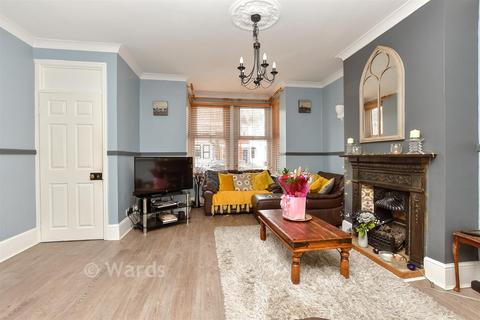 4 bedroom terraced house for sale, Rock Avenue, Gillingham, Kent