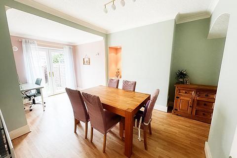 2 bedroom semi-detached house for sale, Cresswell Road, Wallsend