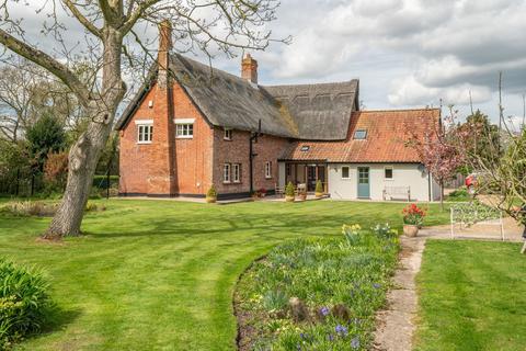 undefined, Hoxne,  Near Eye, Suffolk