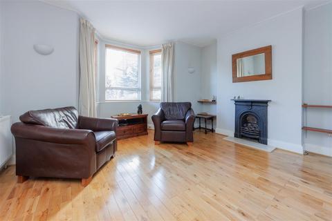2 bedroom flat for sale, Savernake Road, Hampstead