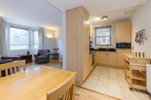 2 bedroom flat for sale, Savernake Road, Hampstead