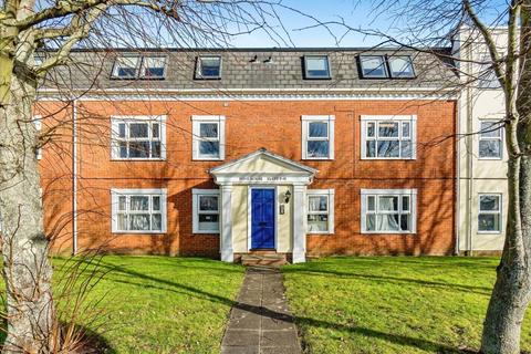 2 bedroom apartment to rent, Dove Place, Watermead, Aylesbury