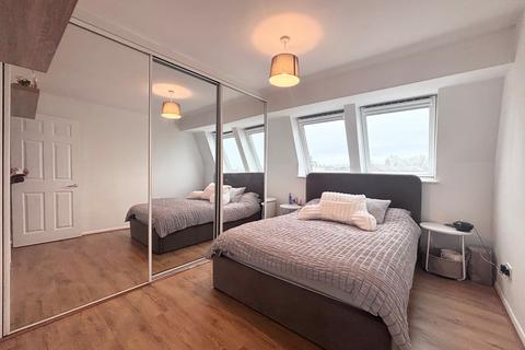2 bedroom apartment to rent, Dove Place, Watermead, Aylesbury