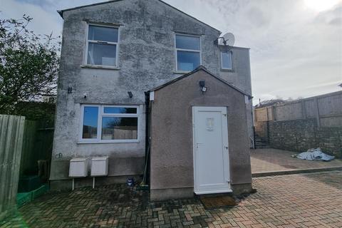 undefined, Commercial Street, Cinderford