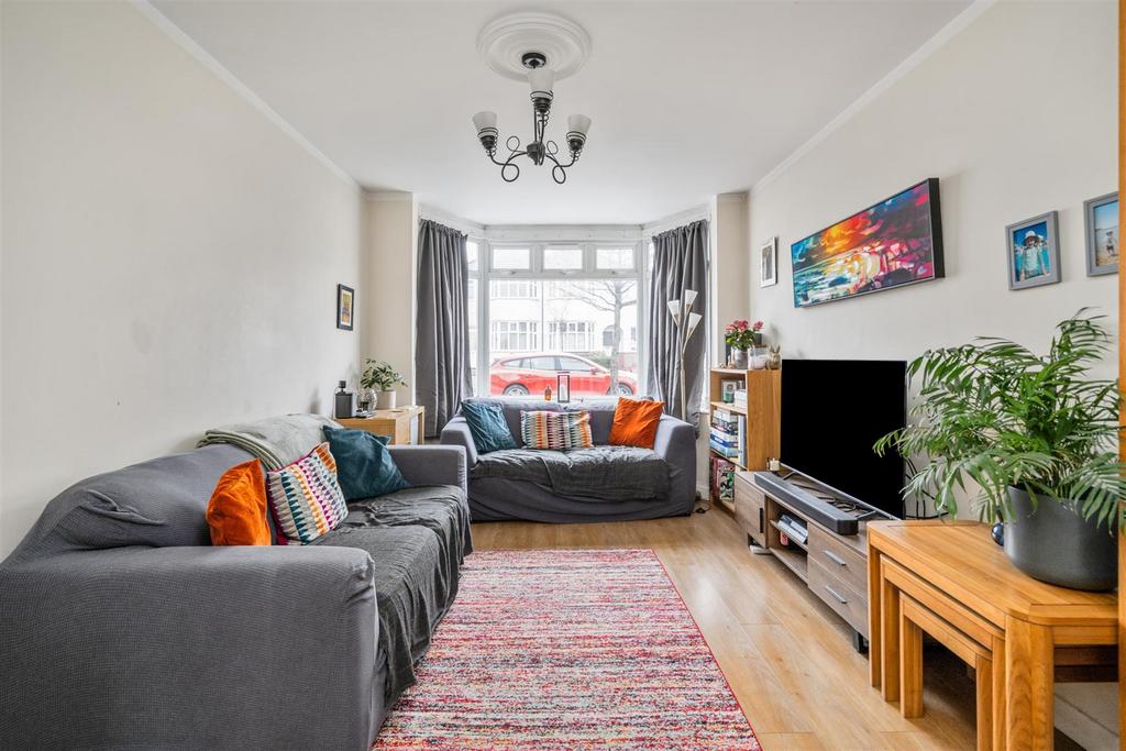 48 Barrington Road 3.jpg