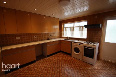 undefined, Saunton Avenue, HAYES