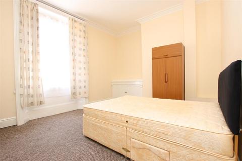 undefined, 10 Charlotte Street, Bath BA1
