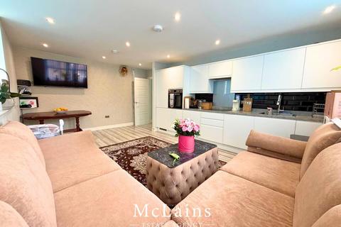 undefined, Kingham Way, Luton
