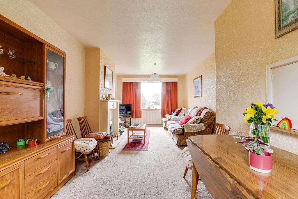 Living/Dining Room