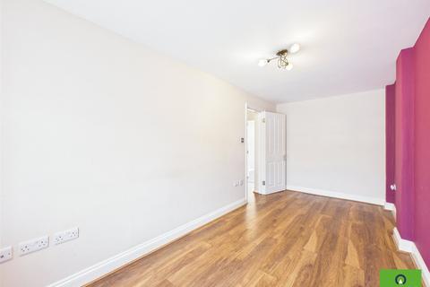 undefined, Chatteris Avenue, Romford RM3