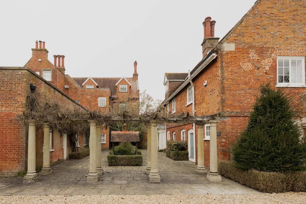 331261 - Elizabethan House, Shudy Camps-69.jpg