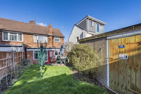 undefined, Greenacre, Windsor