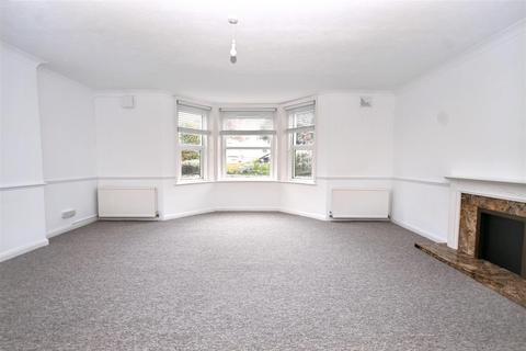 undefined, Hyde Gardens, Eastbourne