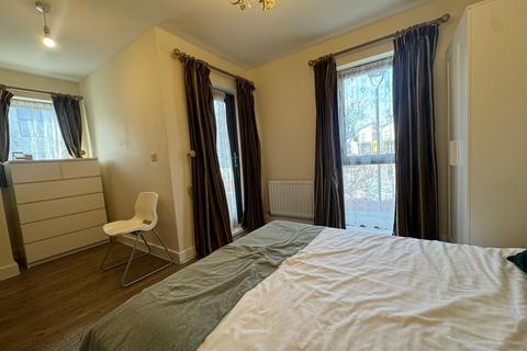 undefined, Jack Dimmer Close, Streatham, SW16