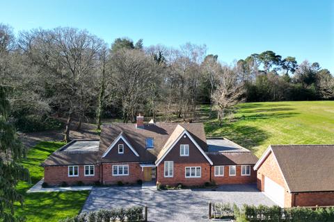 undefined, Arkell Lane, Frensham, Farnham, GU10