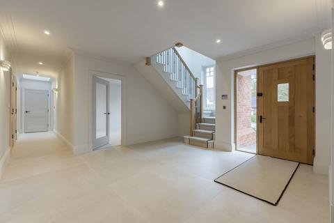 undefined, Arkell Lane, Frensham, Farnham, GU10